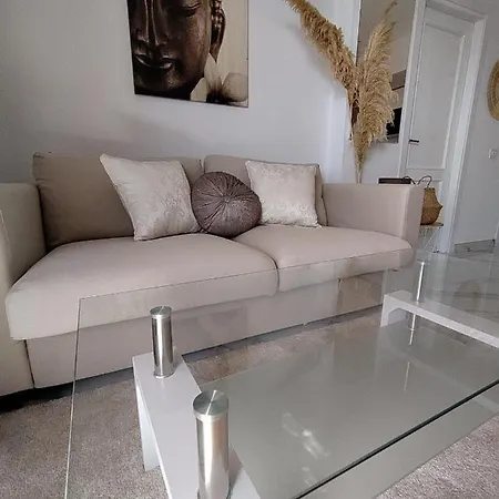 Wonderful Penthouse With View Playa Vistas 아로나