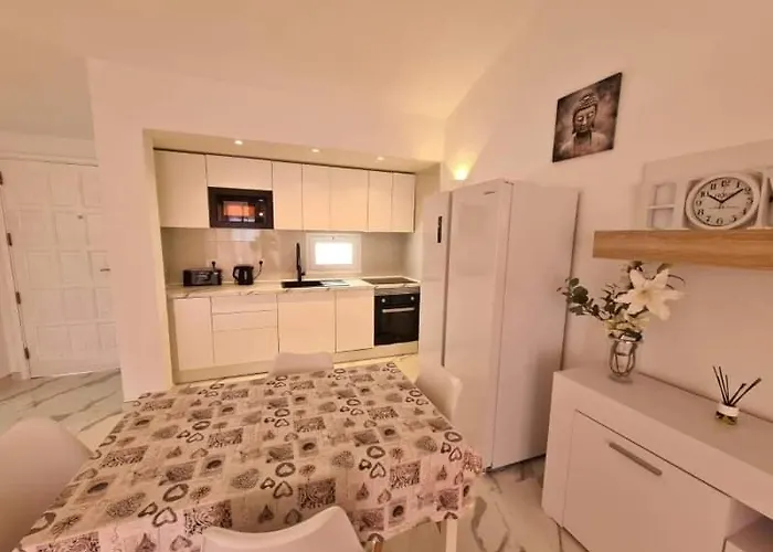 Apartmán Wonderful Penthouse With View Playa Vistas Arona (Tenerife)